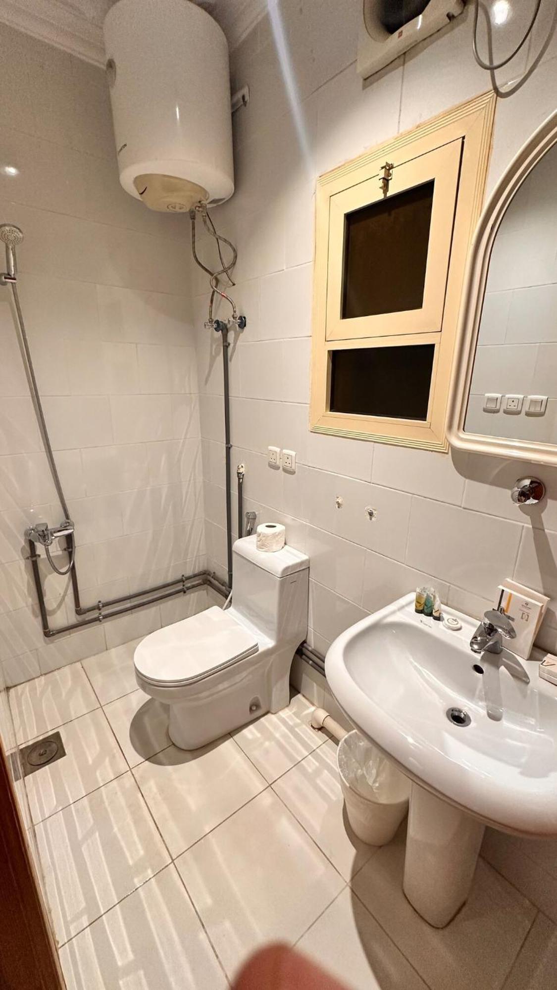 Apartment بسطح خاص قريب المسجد النبوي 401 دخّول ذاتي Self Check In *